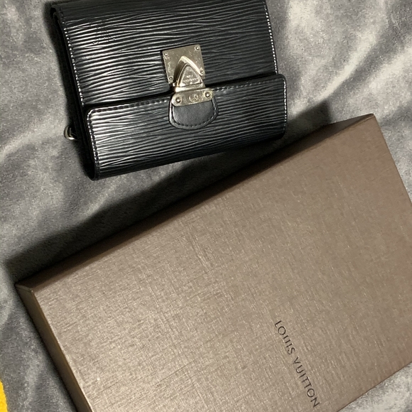 Louis Vuitton Black Koala Epi Leather. 5"L x 1"W - Picture 2 of 7